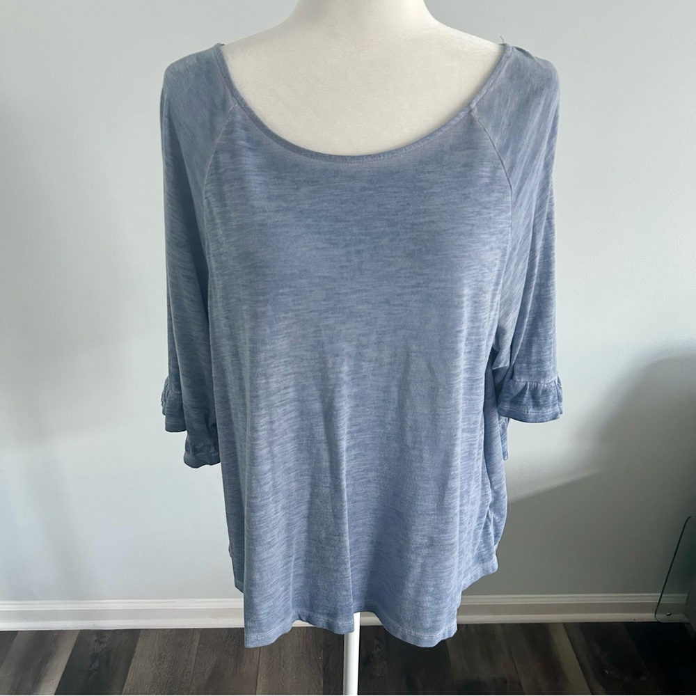 a.n.a A New Approach Ladies Top - Size XL